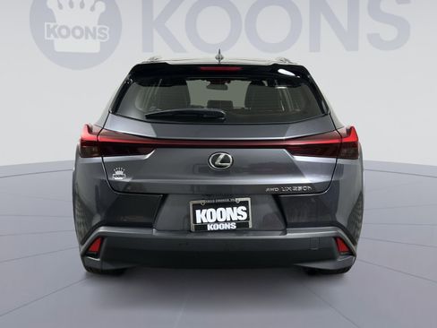 Used 2023 Lexus UX 250h AWD w/ Accessory Package (Z2) image 5