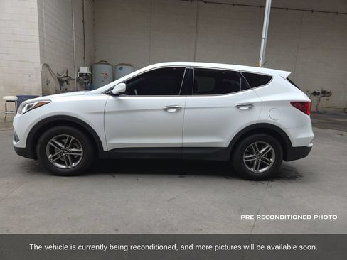 Used 2018 Hyundai Santa Fe Sport FWD image 9