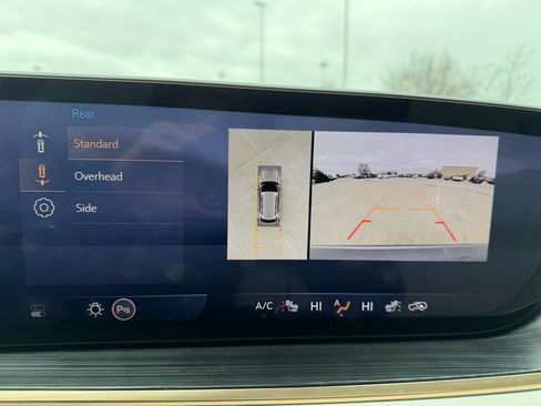 Used 2024 Buick Envision Avenir image 21