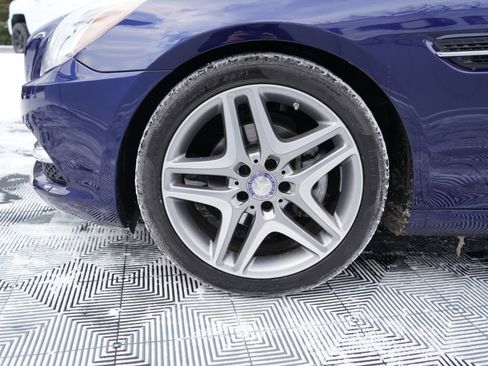 Used 2015 Mercedes-Benz SLK 250 2dr Roadster SLK 250 image 22