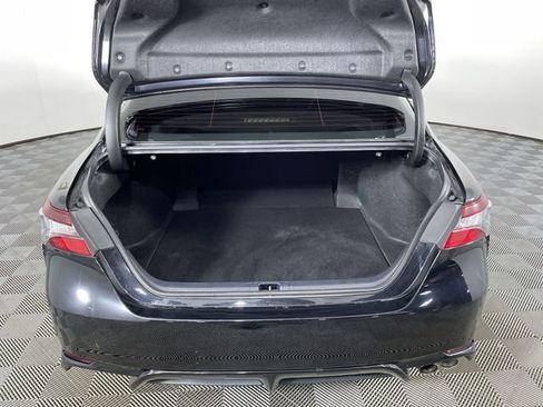 Used 2024 Toyota Camry SE image 39