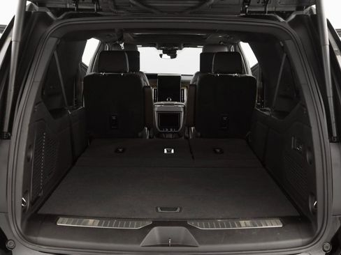 Used 2025 GMC Yukon XL Denali Ultimate image 27