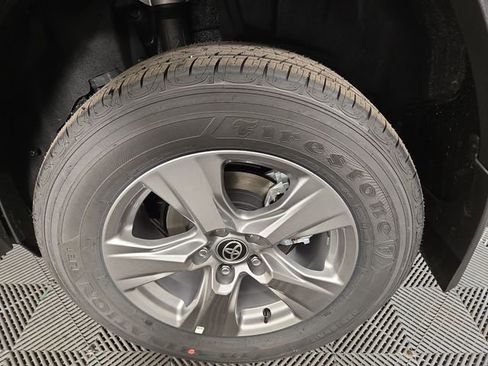 New 2025 Toyota RAV4 XLE image 12