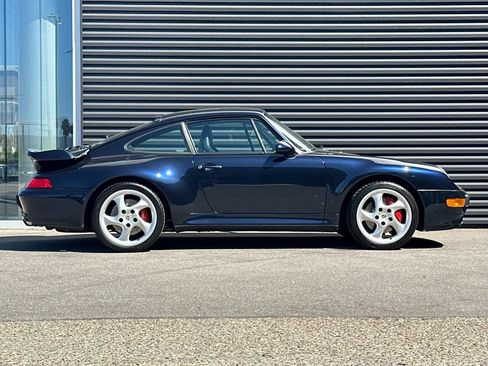 Used 1996 Porsche 911 Turbo RWD image 9