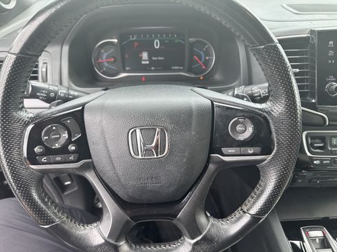 Used 2020 Honda Passport Touring image 18