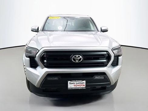 Used 2024 Toyota Tacoma SR5 image 2