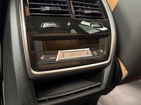 Used 2025 BMW X5 M60i AWD/4WD image 35