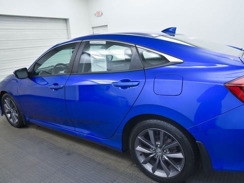 Used 2021 Honda Civic EX image 5