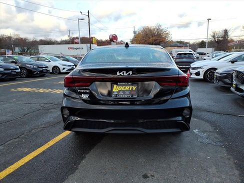 Certified 2023 Kia Forte LXS image 5