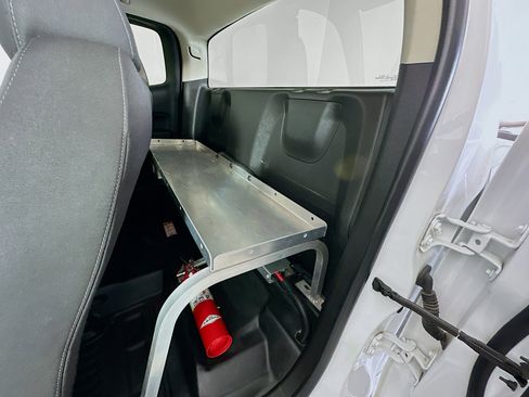 Used 2021 Chevrolet Colorado LT w/ Fleet Safety Package image 25