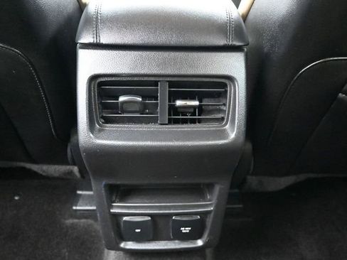 Used 2018 Ford Edge SEL w/ Equipment Group 201A image 12