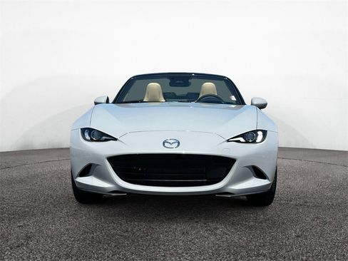 New 2025 MAZDA MX-5 Miata Grand Touring image 9