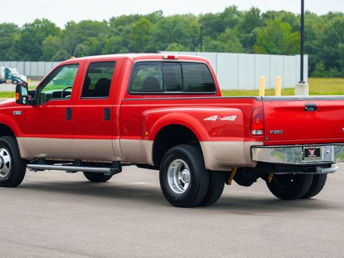 Used 1999 Ford F350 XL AWD/4WD image 10