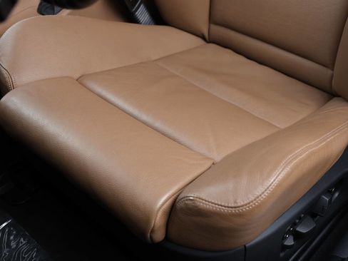 Used 2006 BMW M5 image 80