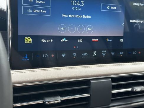 Certified 2023 Lincoln Corsair AWD w/ Equipment Group 101A image 23