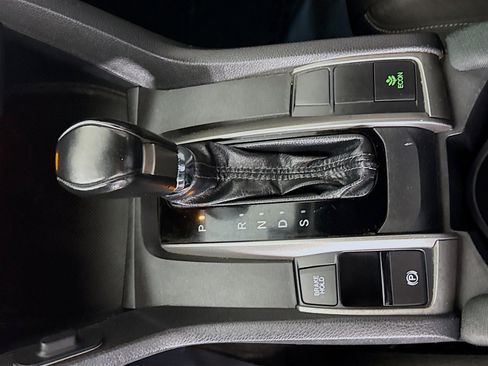 Used 2018 Honda Civic Sport image 20