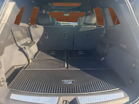 Certified 2024 Cadillac XT6 Sport w/ Platinum Package image 10