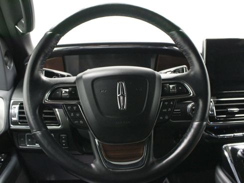Used 2023 Lincoln Navigator Reserve AWD/4WD image 22