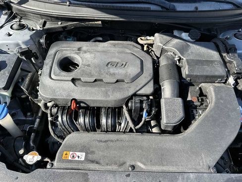Used 2017 Hyundai Sonata SE image 13