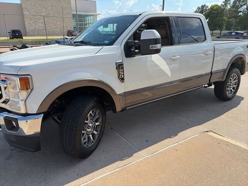 Used 2022 Ford F250 Lariat w/ Lariat Value Package AWD/4WD image 1