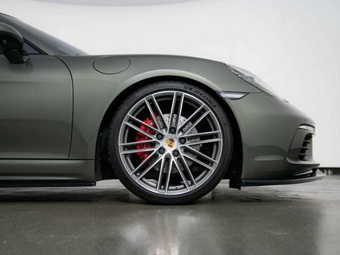 Used 2024 Porsche 718 Cayman S RWD image 11