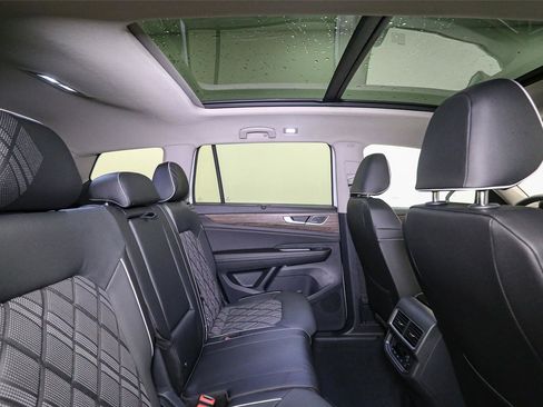 New 2026 Volkswagen Atlas SEL Premium R-Line AWD/4WD image 18