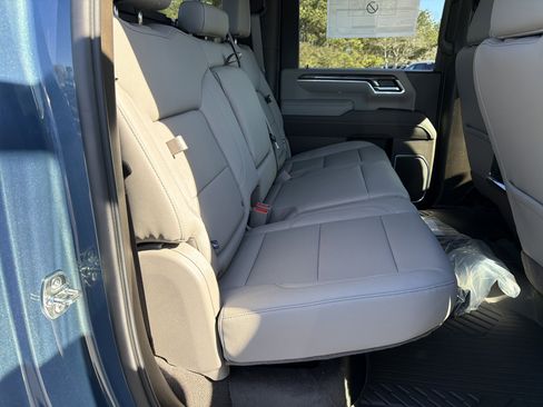 New 2026 Chevrolet Silverado 2500 LTZ w/ LTZ Convenience Package image 15