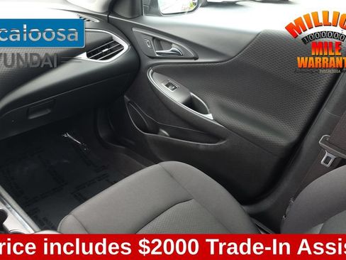 Used 2024 Chevrolet Malibu LT FWD image 28