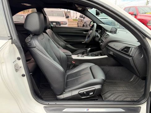 Used 2015 BMW M235i xDrive Coupe image 23
