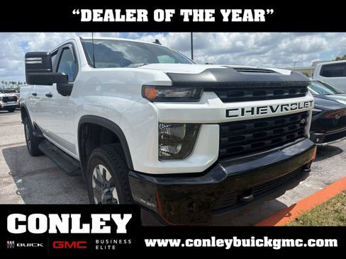 Used 2021 Chevrolet Silverado 2500 Custom w/ Custom Value Package AWD/4WD image 1