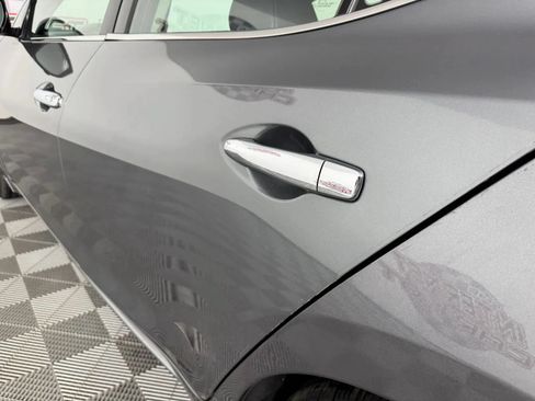Used 2022 Nissan Maxima Platinum w/ Sport Mat Group FWD image 27