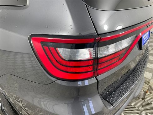 Certified 2025 Dodge Durango GT image 18