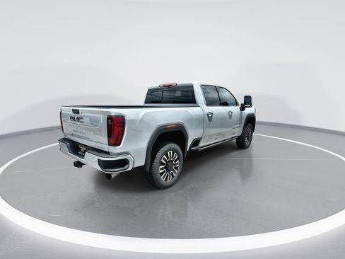 New 2026 GMC Sierra 2500 Denali Ultimate AWD/4WD image 7