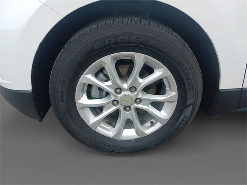 Used 2020 Chevrolet Equinox LT image 15