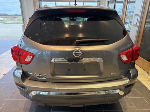 Used 2018 Nissan Pathfinder SL image 7