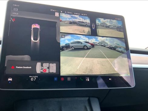 Used 2024 Tesla Model Y 2WD image 25