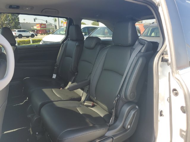 Certified 2023 Honda Odyssey EX-L image 13