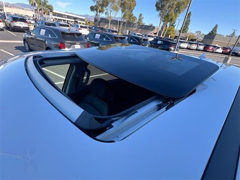 New 2026 Kia EV9 Light image 15