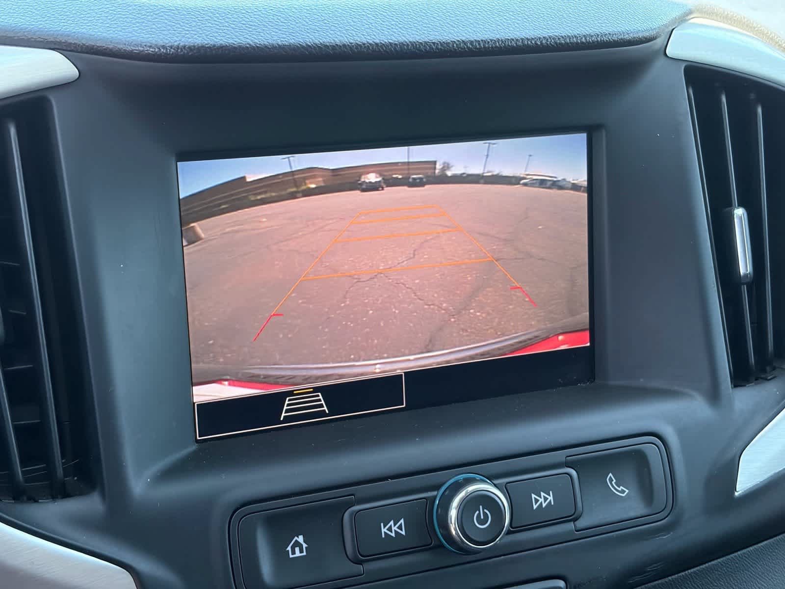 Used 2024 GMC Terrain SLE AWD/4WD image 22