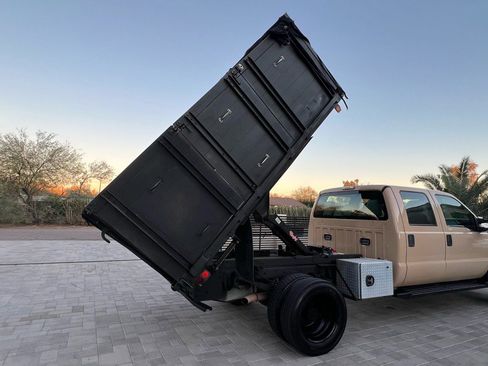 Used 2013 Ford F450 XL w/ Snow Plow Prep Pkg image 4