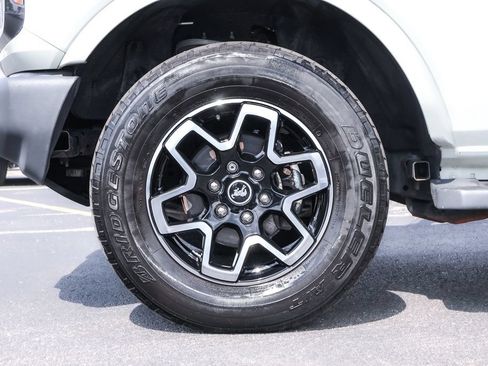 Used 2022 Ford Bronco Outer Banks AWD/4WD image 17