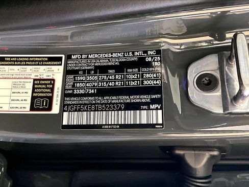 New 2026 Mercedes-Benz GLS 450 4MATIC image 12