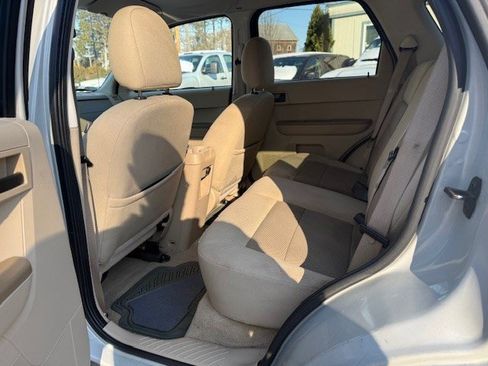 Used 2008 Ford Escape XLT image 8