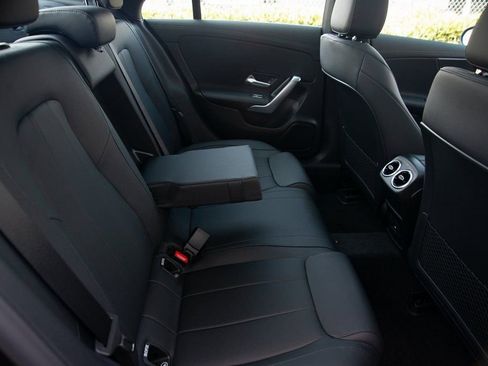 Used 2025 Mercedes-Benz CLA 250 4MATIC image 25