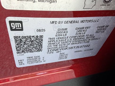 Certified 2026 Chevrolet Traverse LT w/ Driver Confidence Package AWD/4WD image 35
