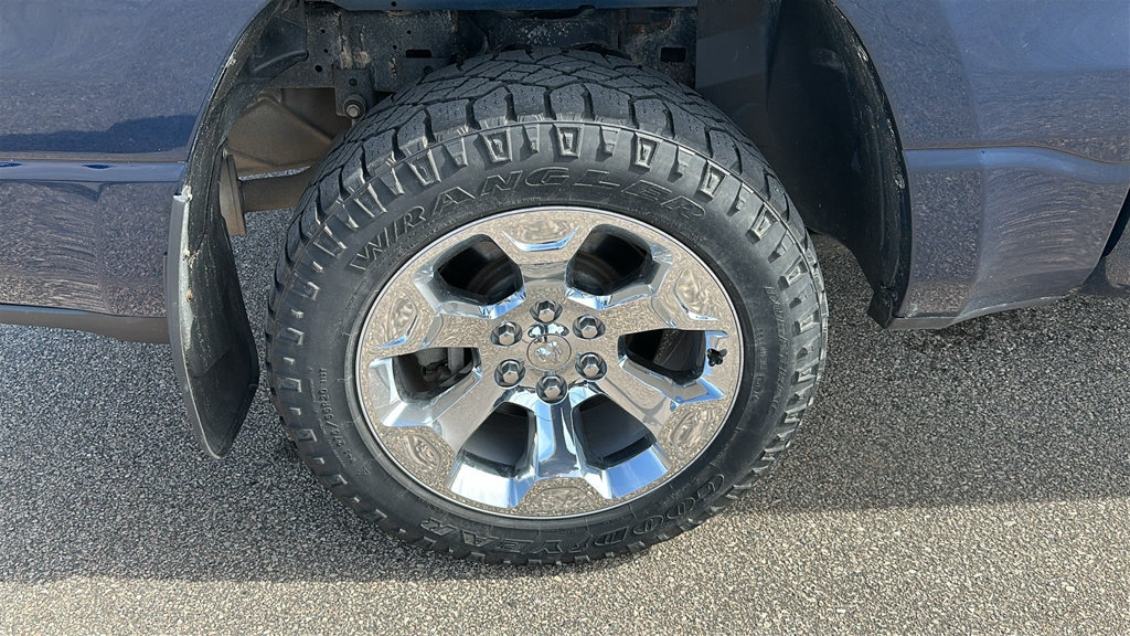 Used 2020 RAM 1500 Big Horn AWD/4WD image 11