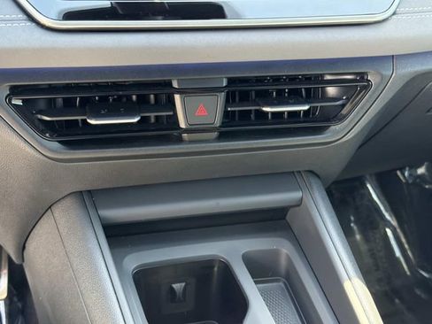 Used 2025 Volkswagen Tiguan SE R-Line FWD image 20
