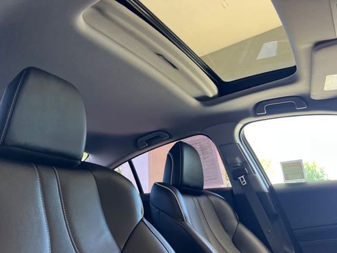 Used 2019 Acura ILX FWD image 16
