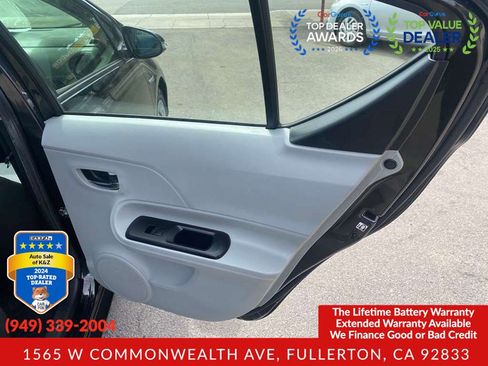 Used 2012 Toyota Prius C Two FWD image 29