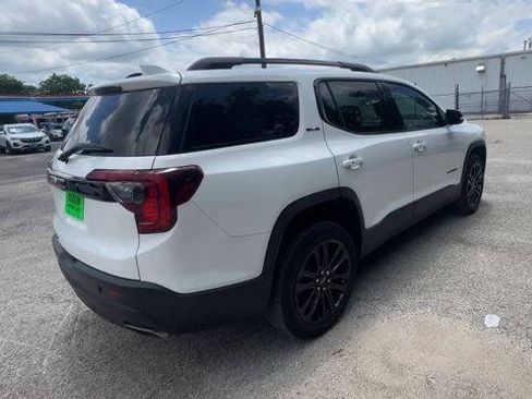 Used 2023 GMC Acadia SLE w/ Elevation Edition FWD image 8